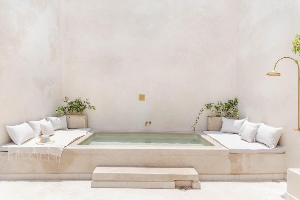 Riad Vivre - Design Boutique Riad In Marrakech Marrakesh Eksteriør billede